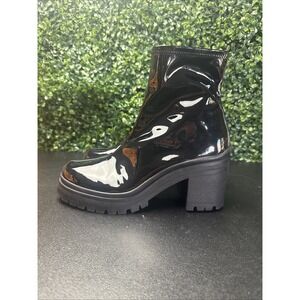 Steve Madden Women's Black Patent Leather Boots Size 8 M